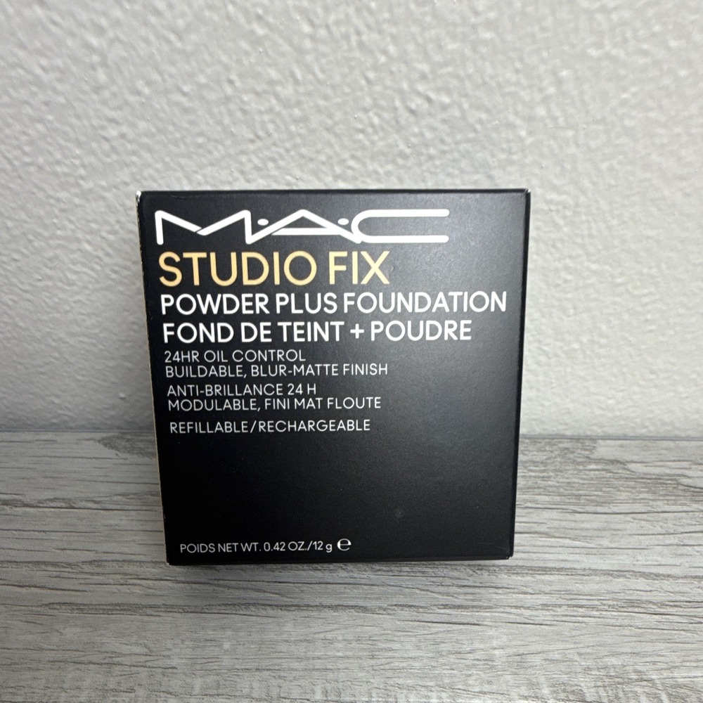 M·A·C Studio Fix Powder Plus Foundation NC20 Matte Buildable Waterproof 0.42oz